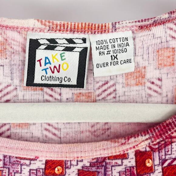 Take Two Vintage Pink and Red Floral Sequin Top Size 1X - Picture 6 of 6